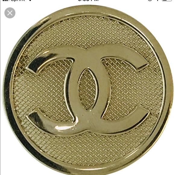 CHANEL PIN - Picture 4 of 7